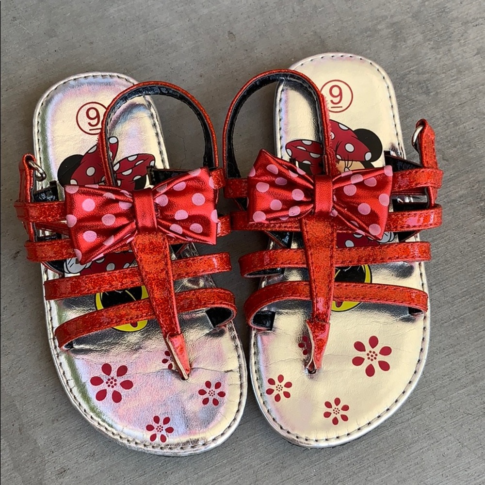 Minnie Mouse sandals